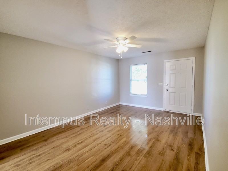 1241 Matterhorn Run - Photo 6 of 29