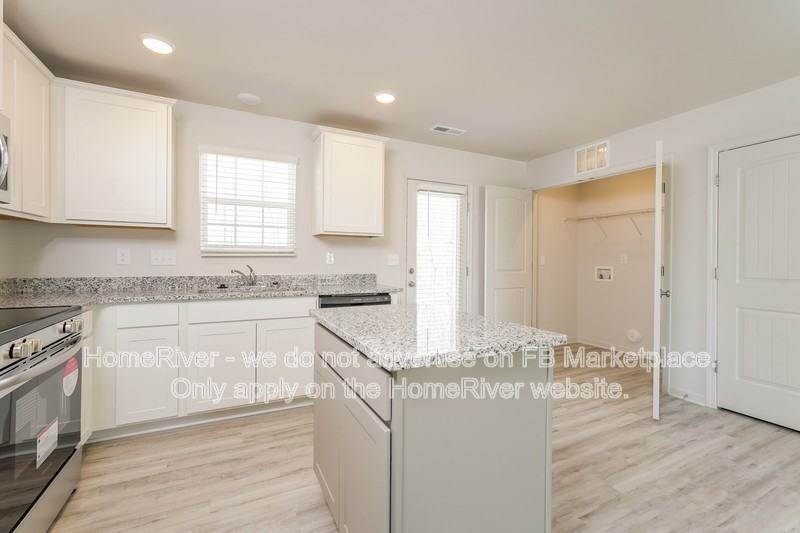 2821 Carrollwood Dr - Photo 7 of 22