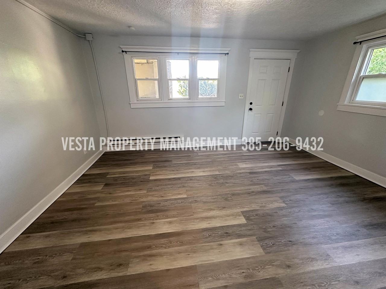 586 28th St. - Photo 7 of 20