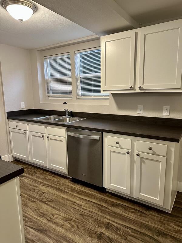 1231 Ohio St - Photo 3 of 12