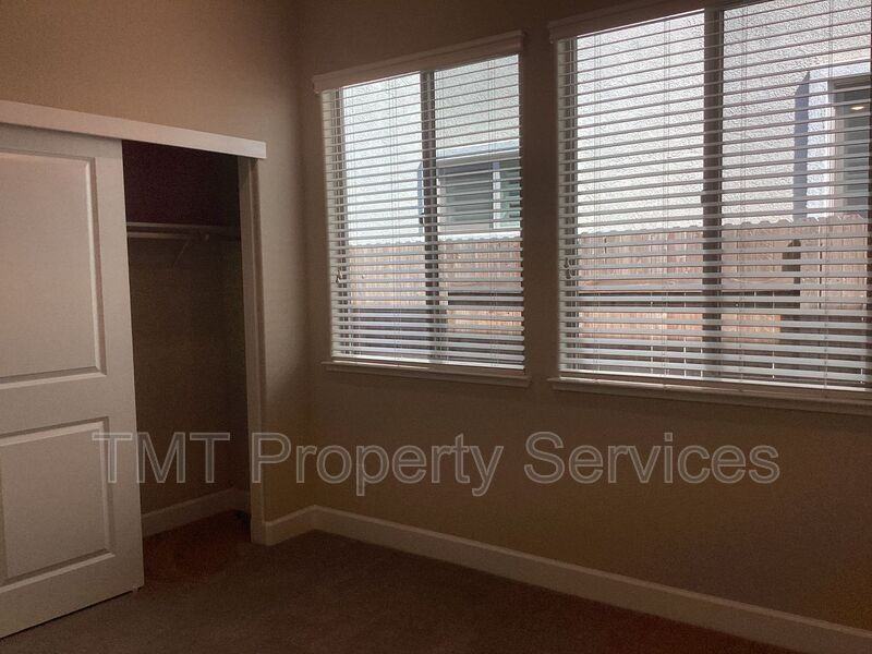 8008 Clear Springs Pl - Photo 6 of 17