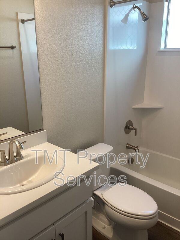 8008 Clear Springs Pl - Photo 7 of 17