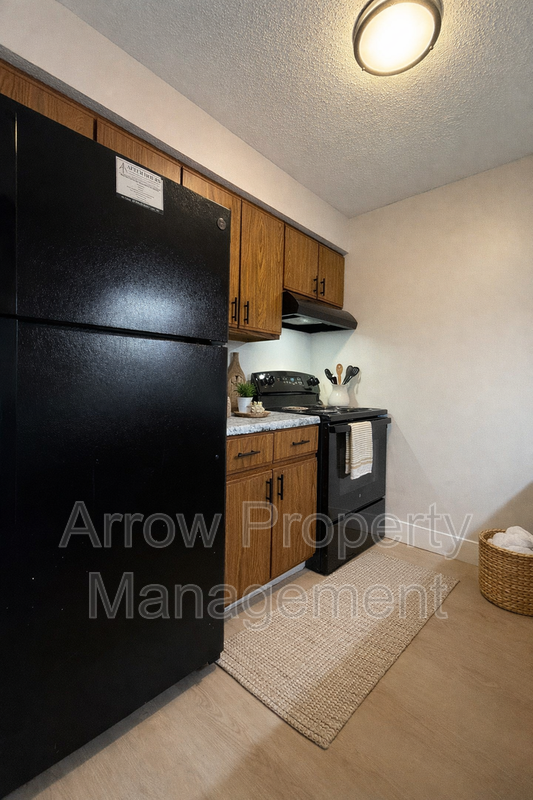 2323 T St #14 - Photo 3 of 11