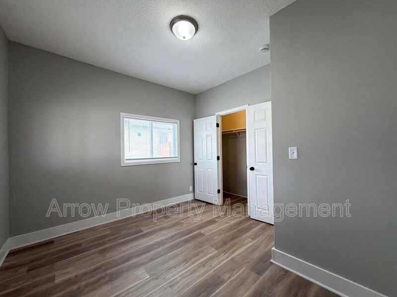 4825 Fremont St - Photo 5 of 17