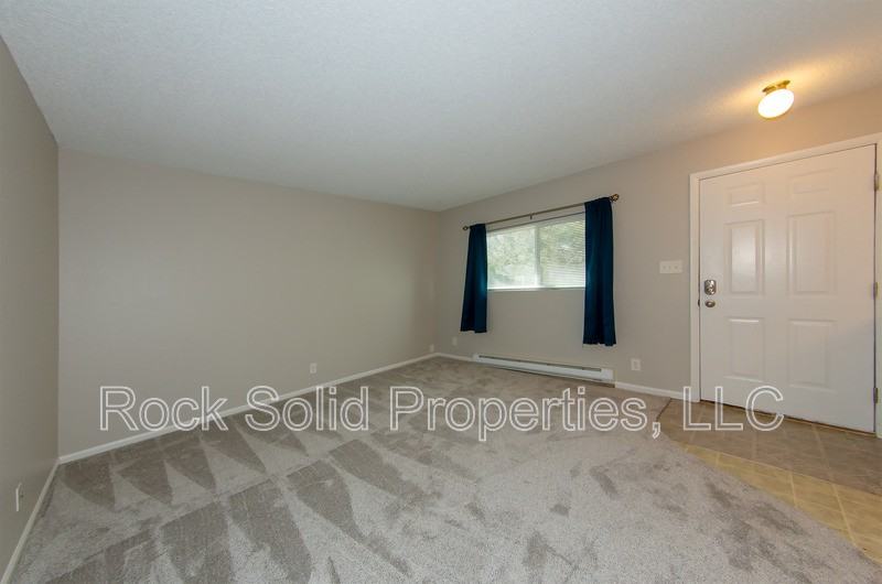 714 Dell Range Blvd - Photo 5 of 27