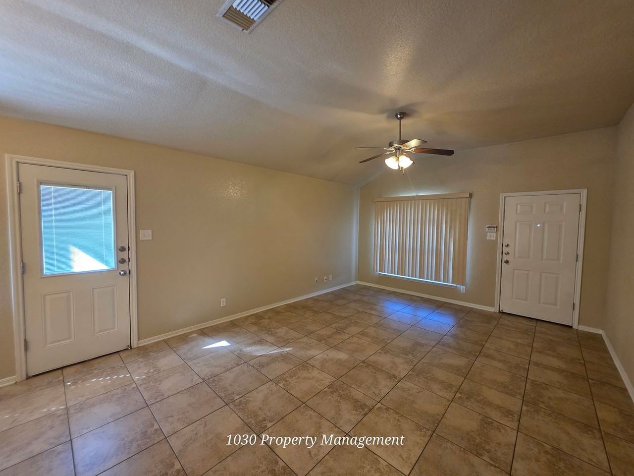 5804 Aquarius Dr Apt B - Photo 3 of 24