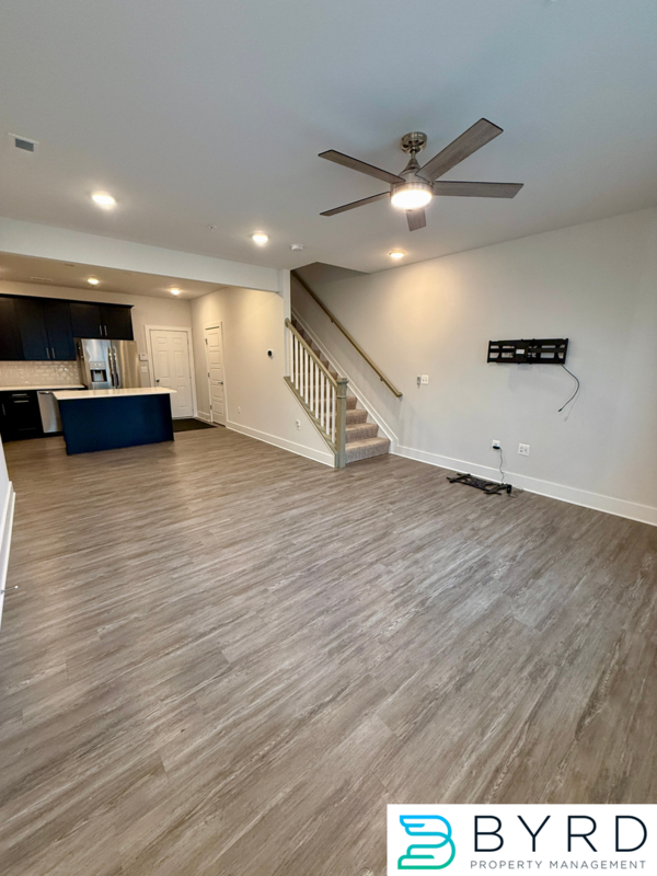 4330 Saunders Station Loop #A - Photo 3 of 32