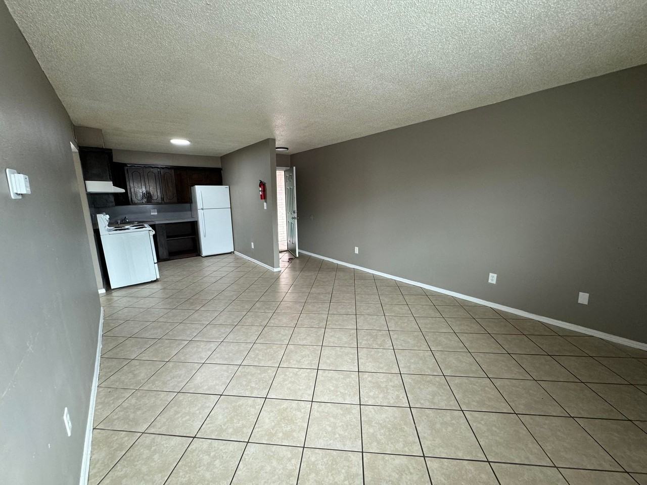 5825 Northwest 34th Street - Photo 2 of 30