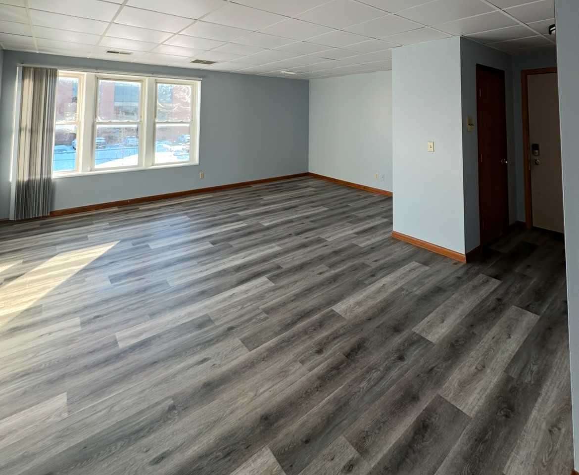 525 East Pine Street - Photo 2 of 11