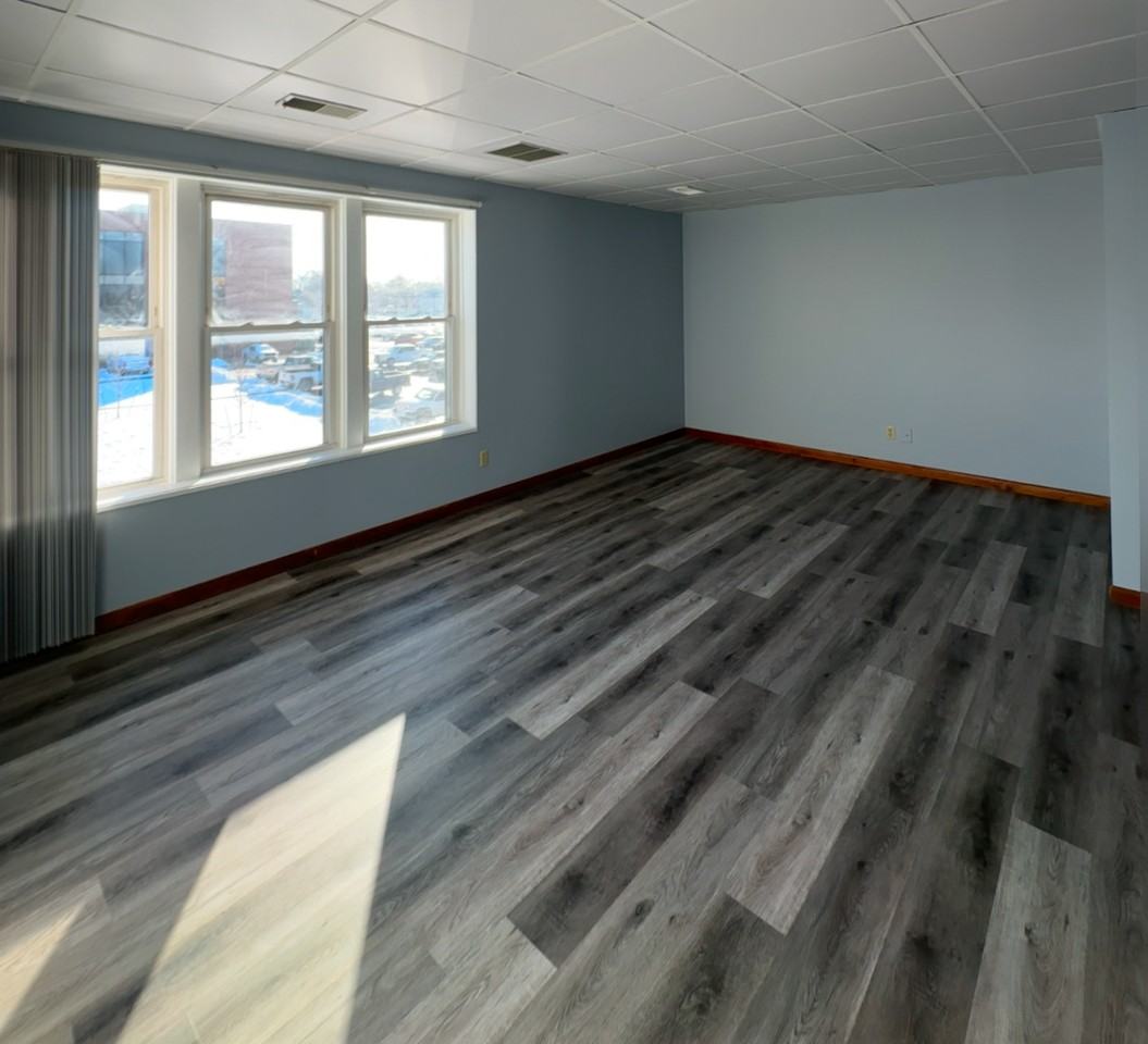 525 East Pine Street - Photo 3 of 11