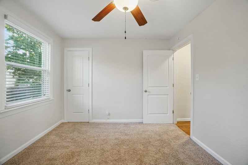 144 W Randall Ave - Photo 6 of 28