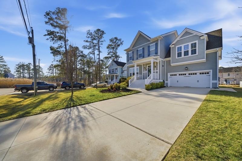 1824 Hazelwood Rd - Photo 4 of 41