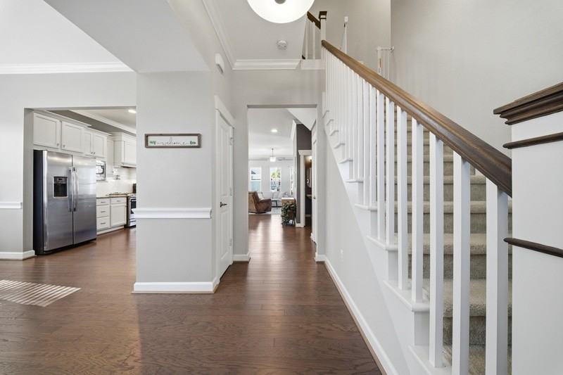 1824 Hazelwood Rd - Photo 6 of 41