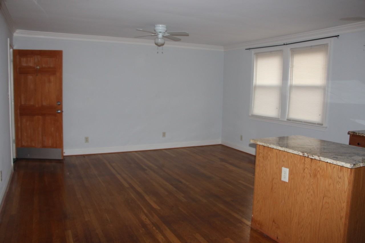 727 Oakland - Photo 6 of 11