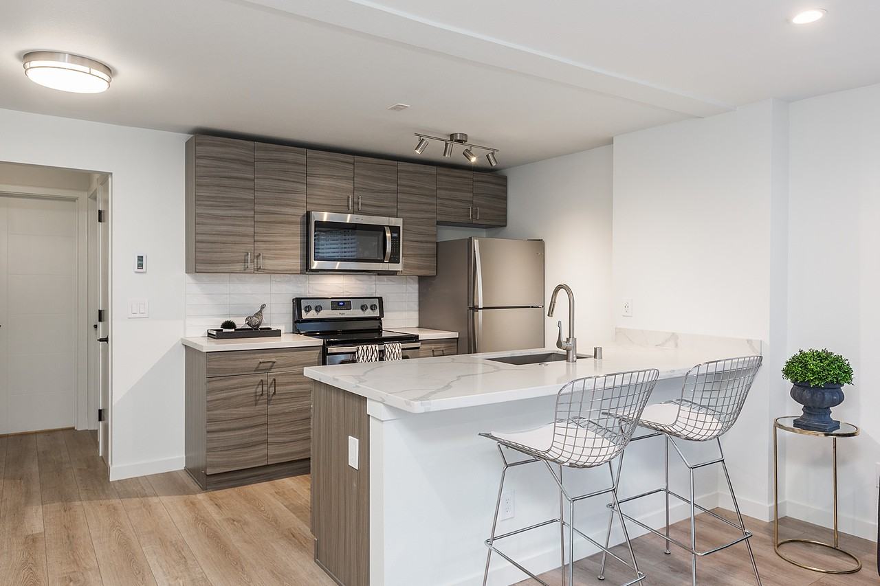 129 5th Ave NW - Photo 3 of 11