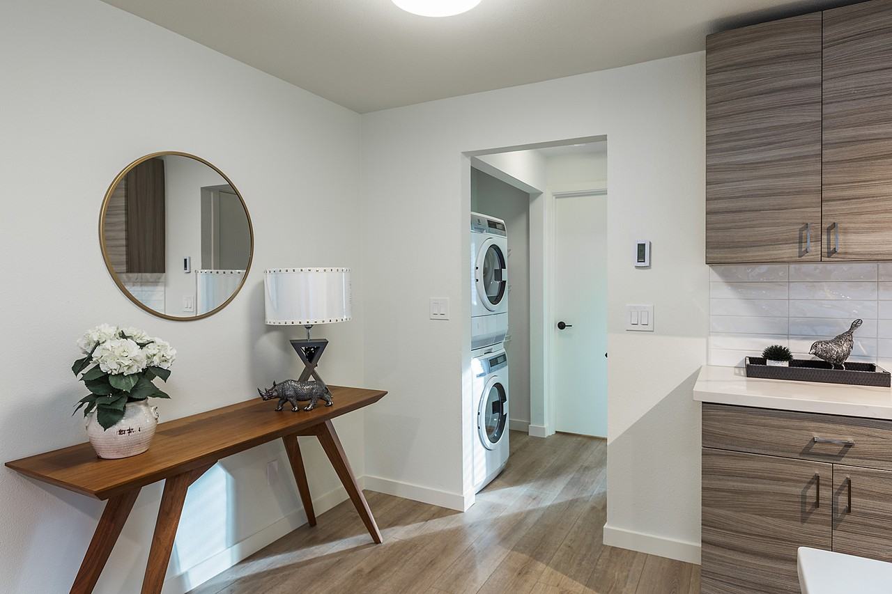 129 5th Ave NW - Photo 6 of 11