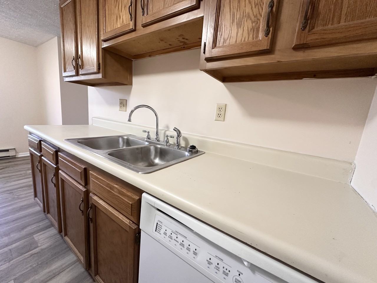 Heritage Square Apartments - Photo 2 of 16