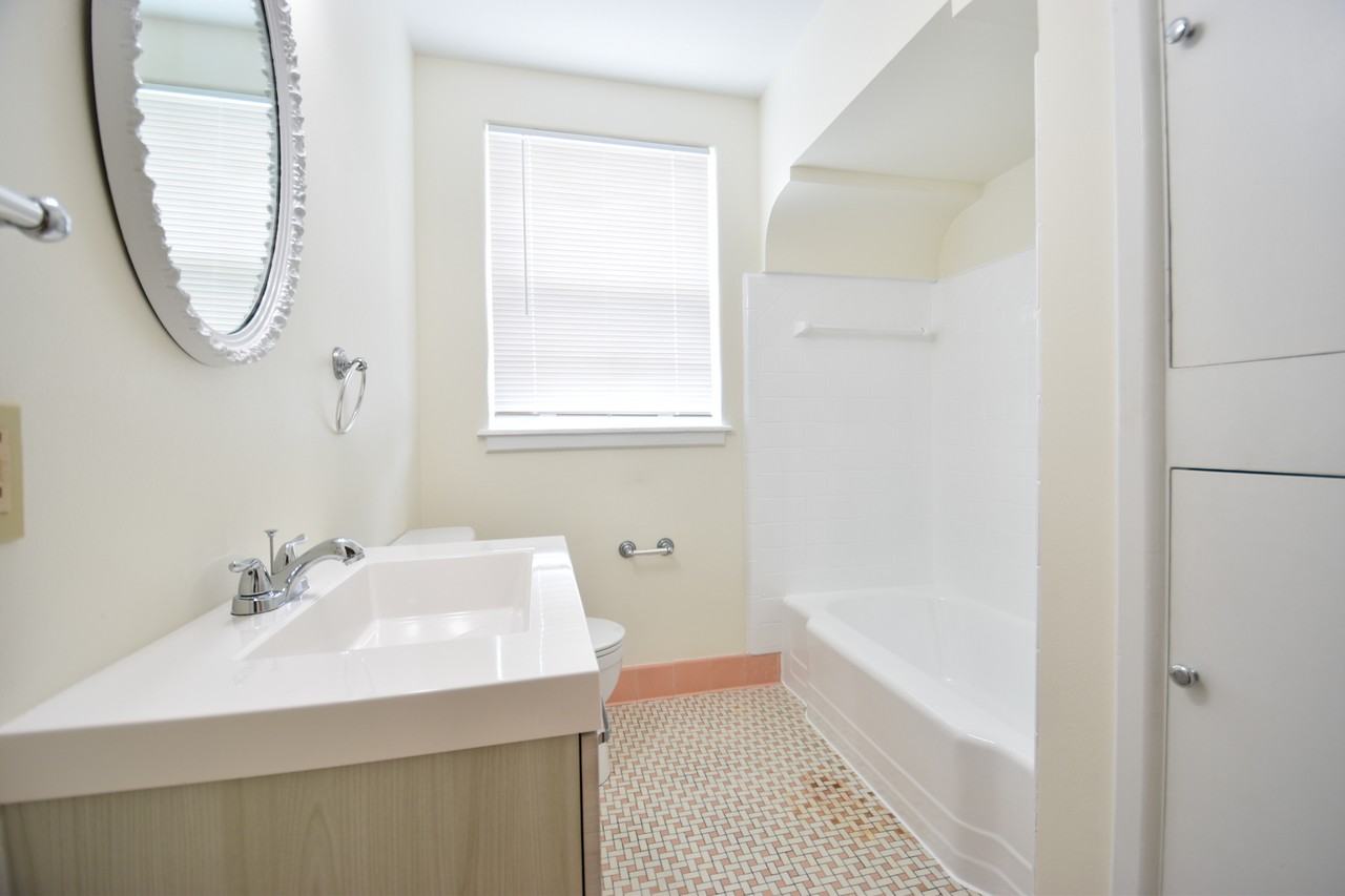 3913 Bauvais Street - Photo 7 of 8