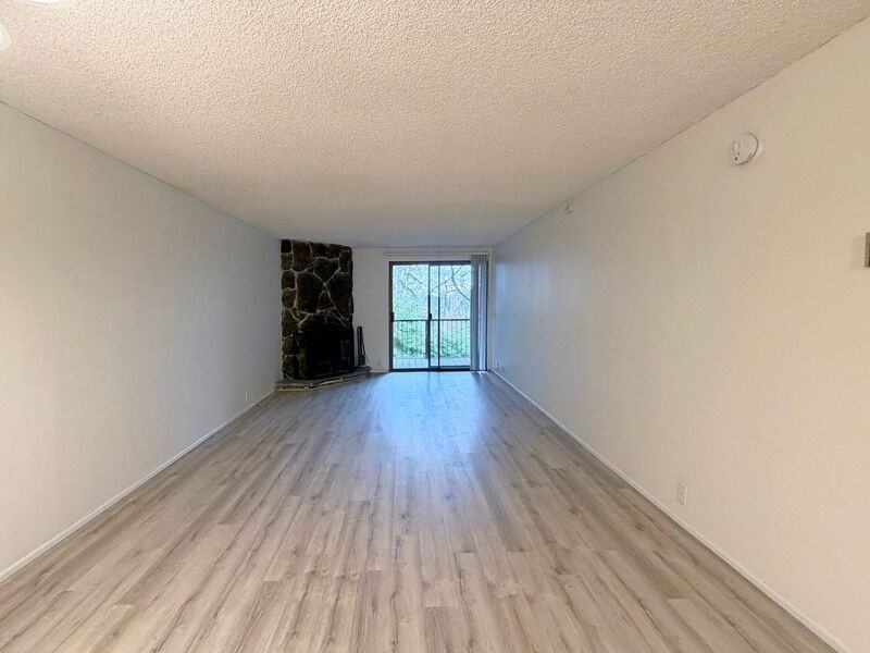 2685 Woodstone Pl - Photo 7 of 14