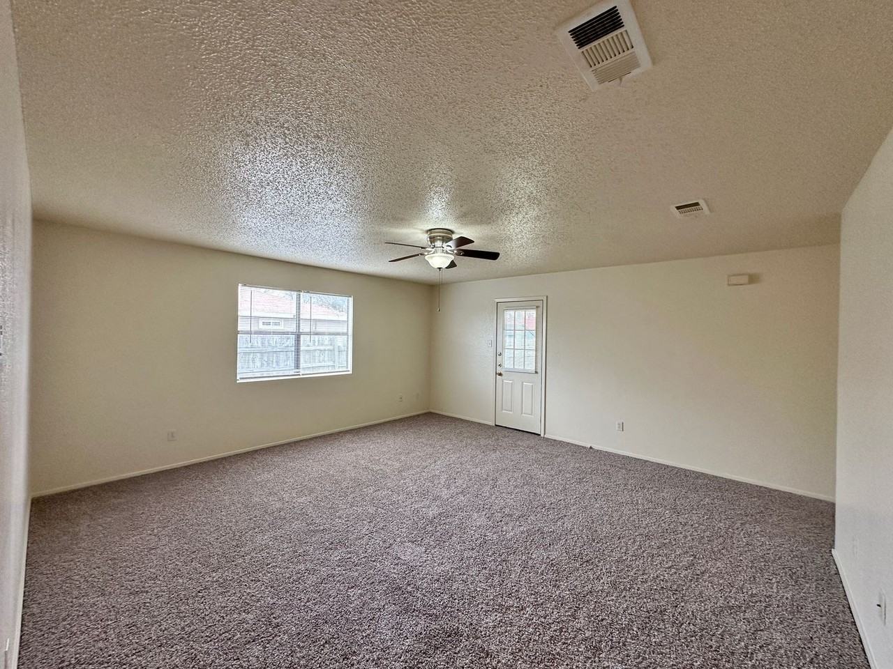 2901 Cinco Dr - Photo 2 of 29