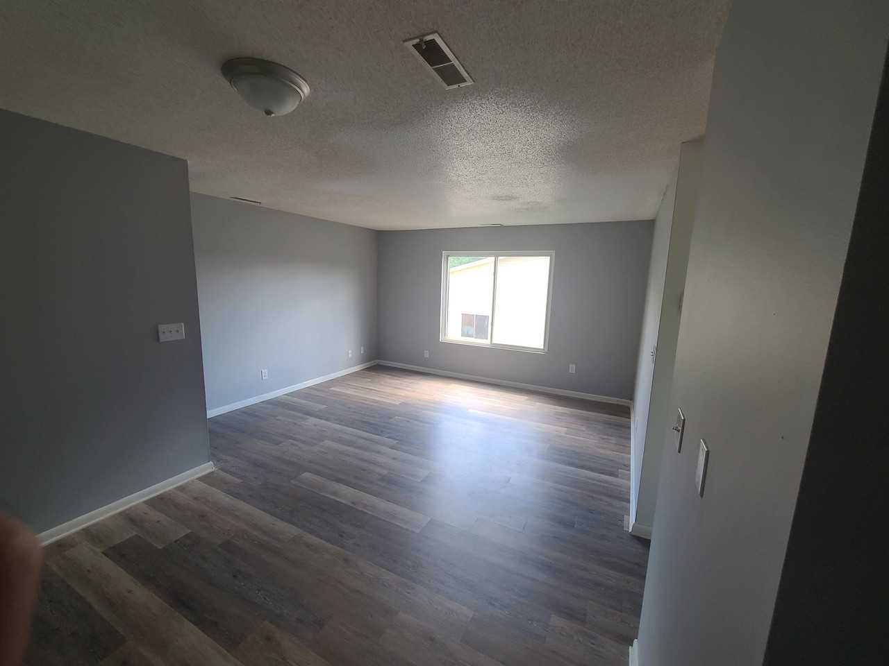 410 South Ayersville Road - Photo 4 of 16