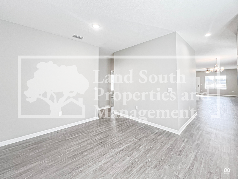 3442 Cup Dr - Photo 3 of 21