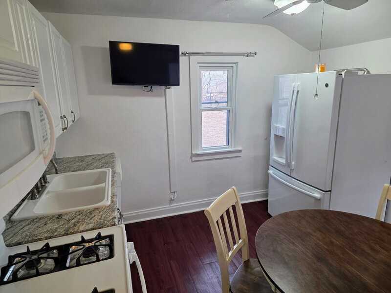 1526 Rapids St - Photo 7 of 22