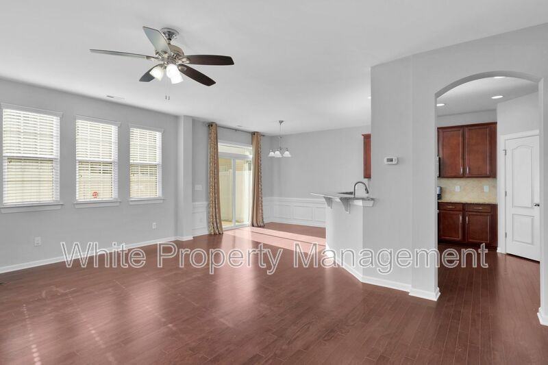 12352 Red Rust Ln - Photo 3 of 30