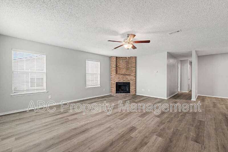 4378 W Thrasher Dr - Photo 3 of 23