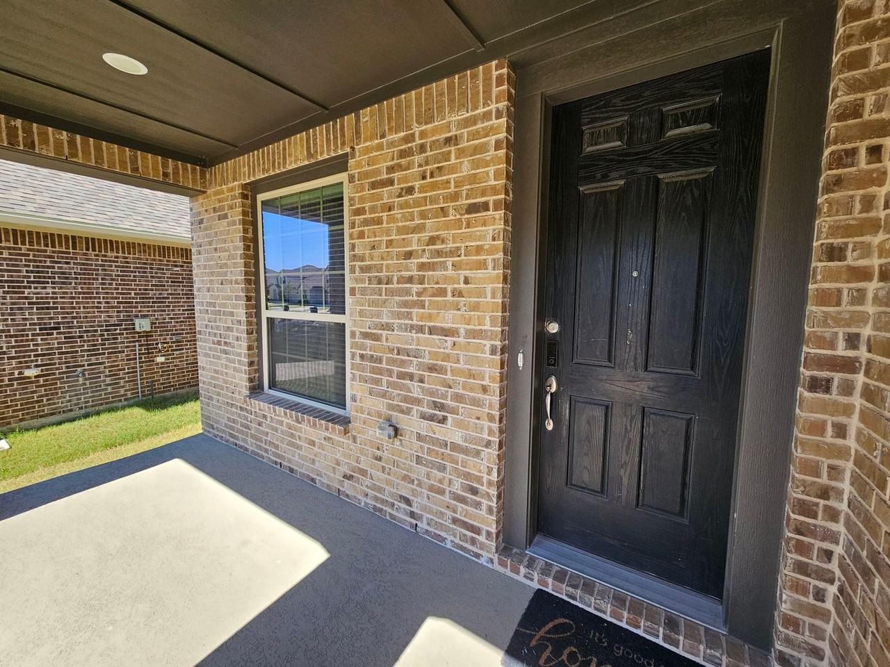1740 Jamestown Dr - Photo 5 of 50