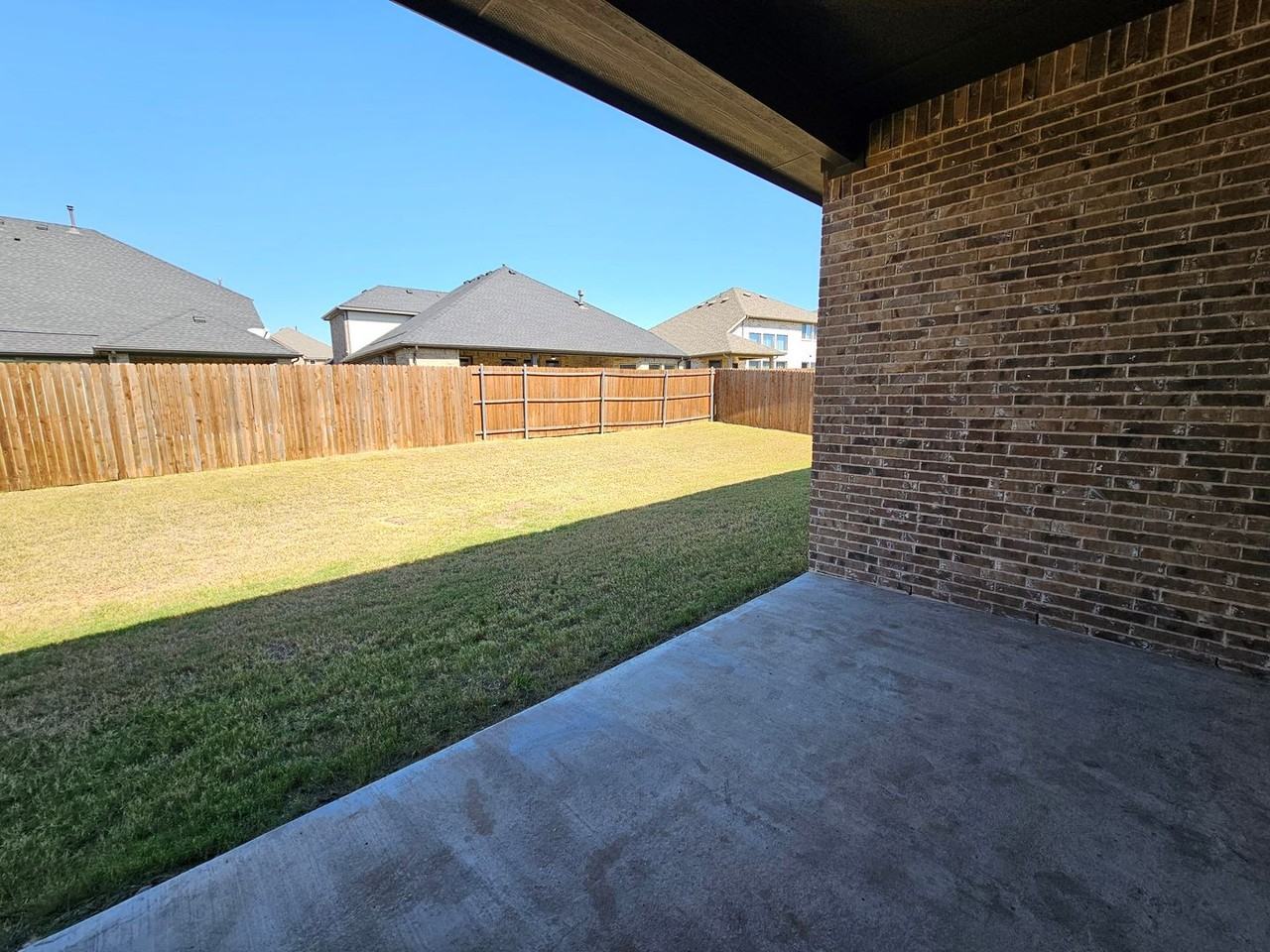 1740 Jamestown Dr - Photo 7 of 50