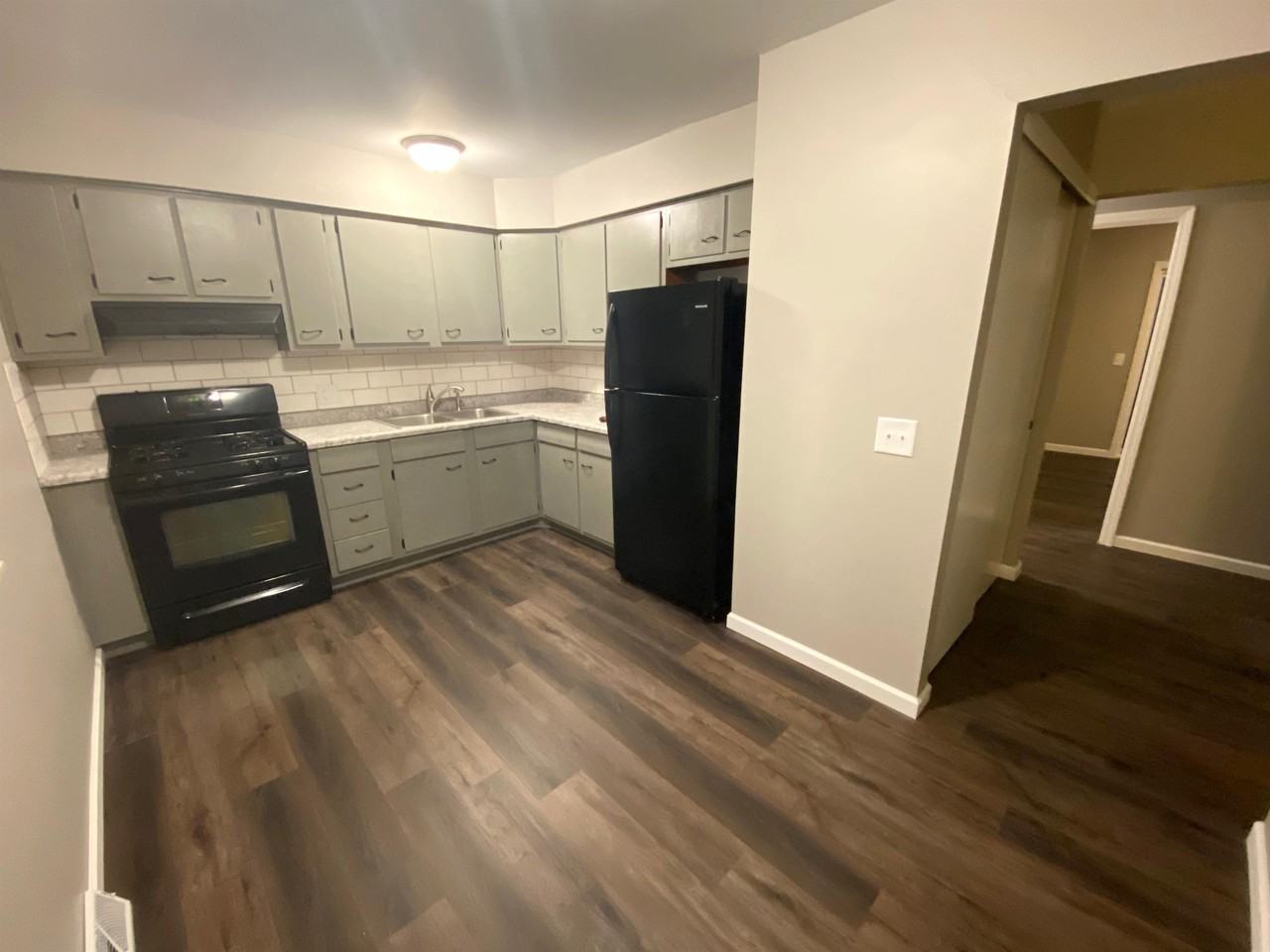 Ridgeville Apartments - Photo 3 of 12