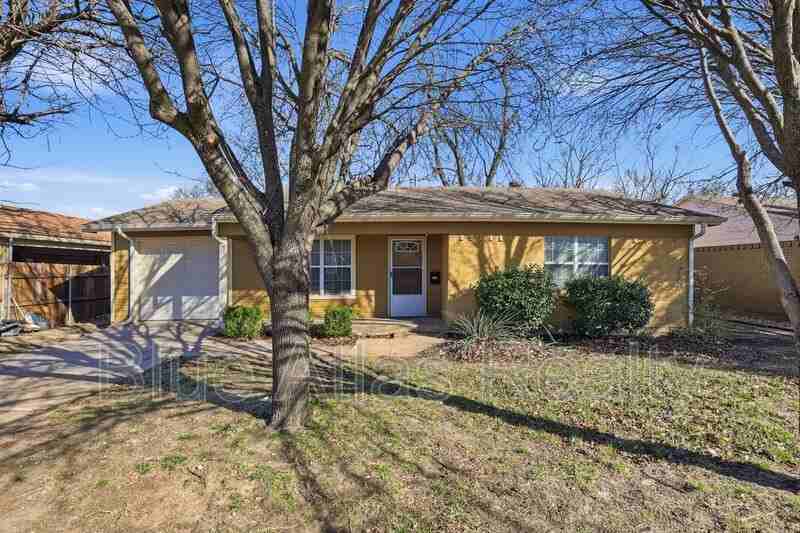 909 E Vista Dr - Photo 2 of 19