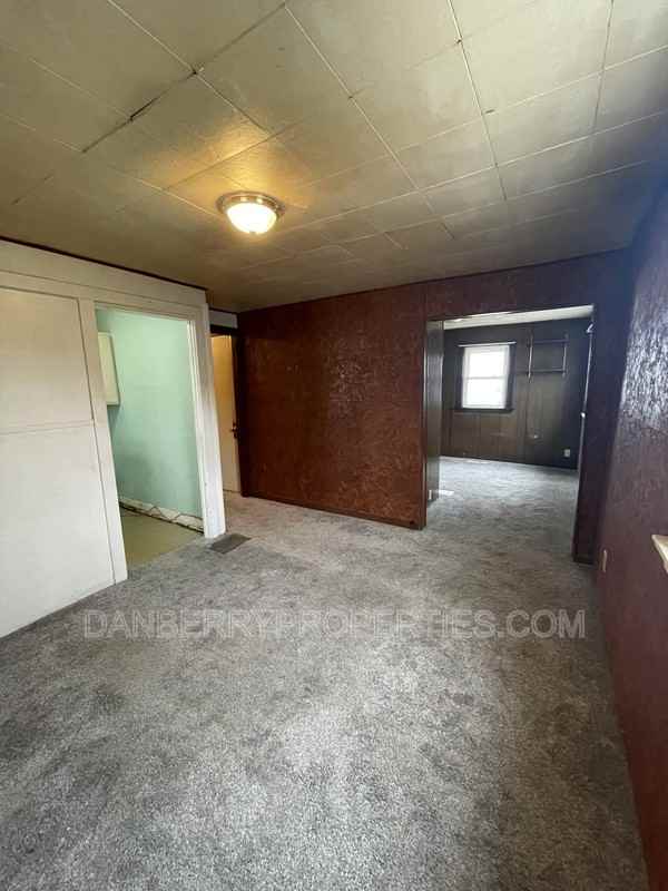 108 Taft Blvd - Photo 3 of 7