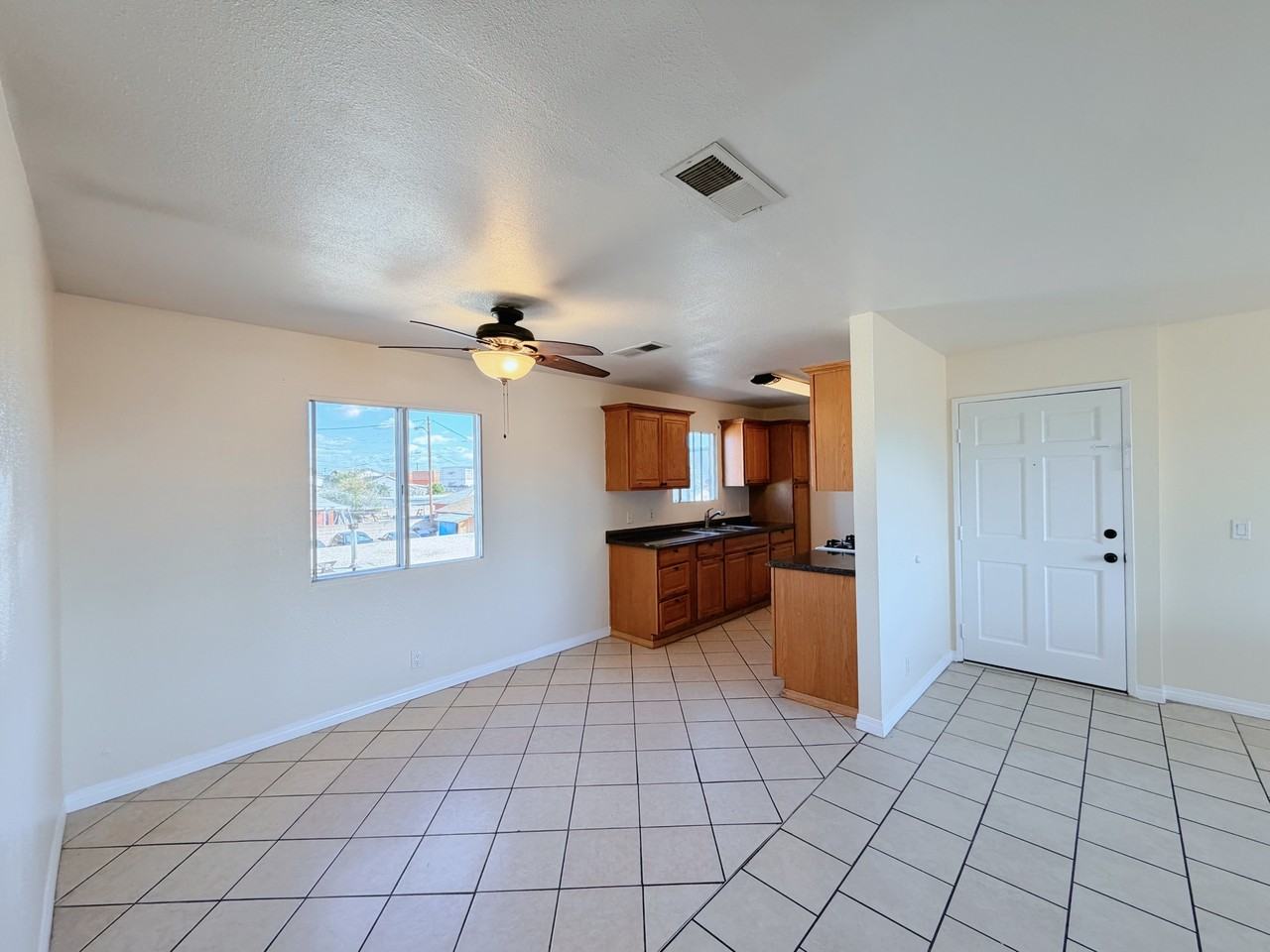 5834 Ferguson Drive - Photo 4 of 6