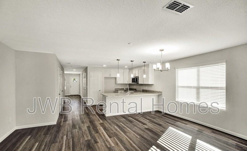 436 10th St S - Photo 5 of 26