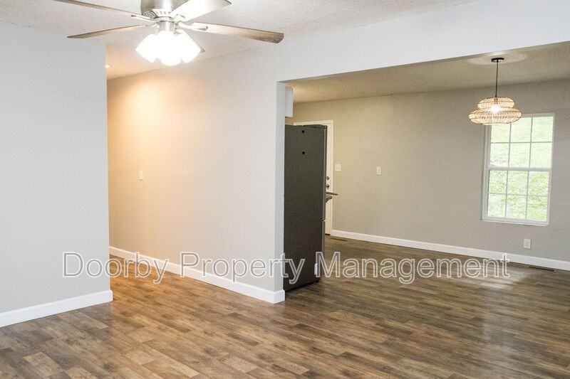 3629 Thrushwood Dr - Photo 2 of 23