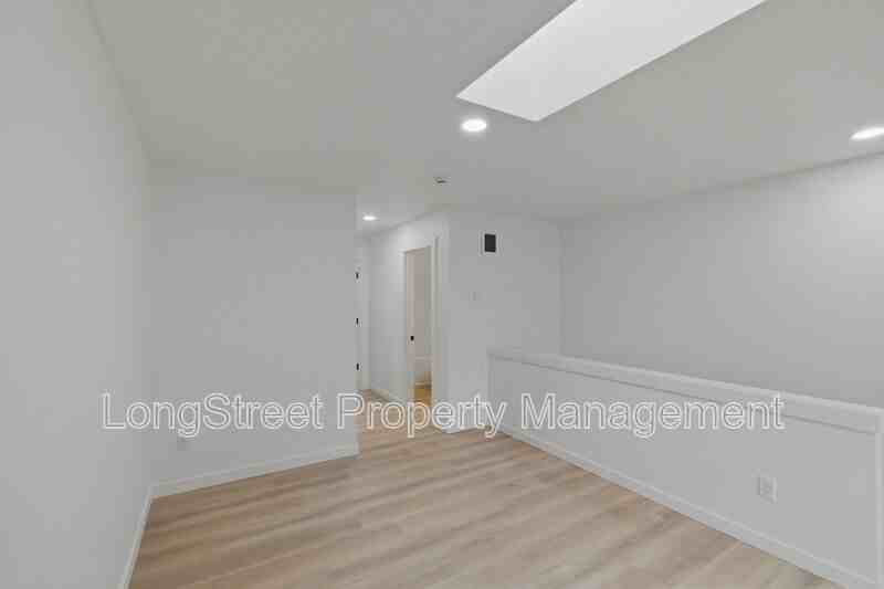 812 S 19th St - Photo 6 of 42