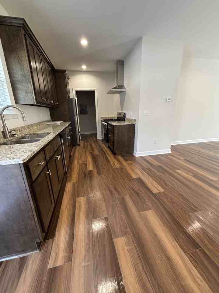 16576 Jamilynn Drive - Photo 7 of 9