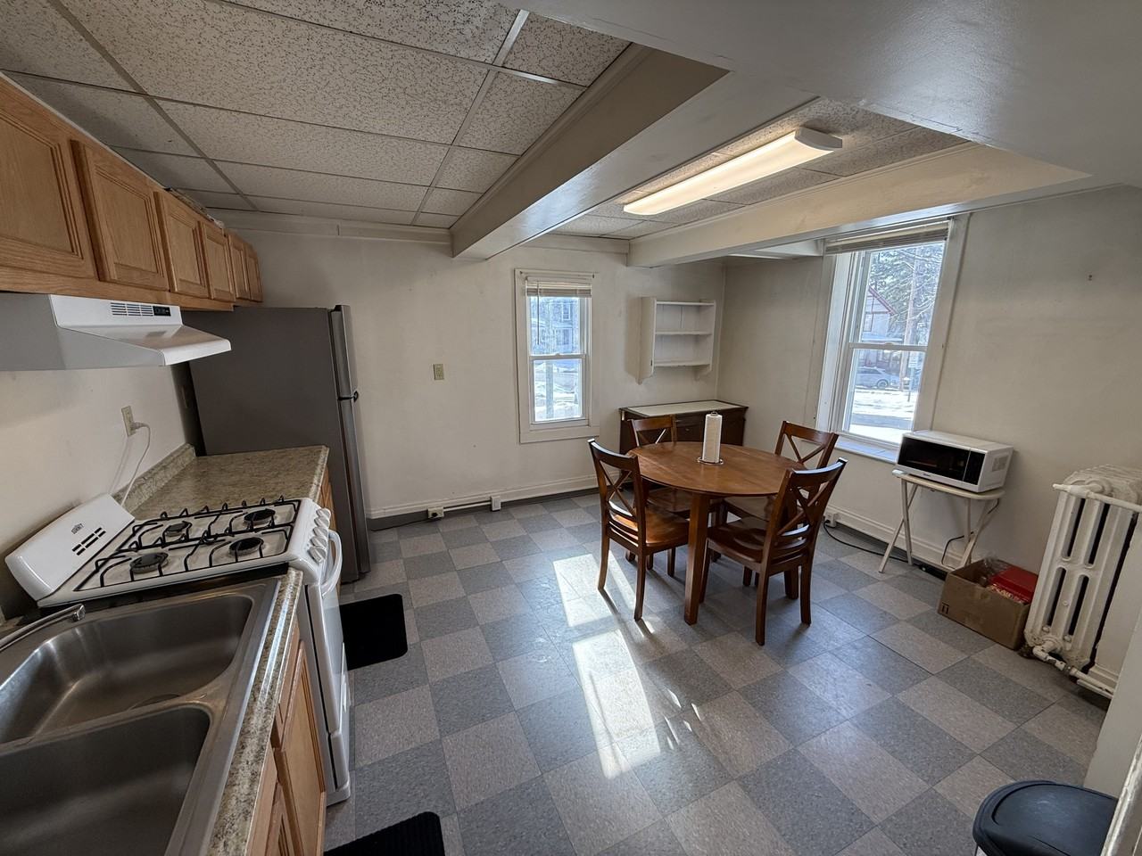 401 Dryden Rd - Photo 2 of 6