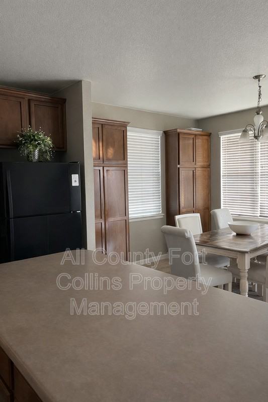 1659 Chelms Ford Ct - Photo 2 of 7