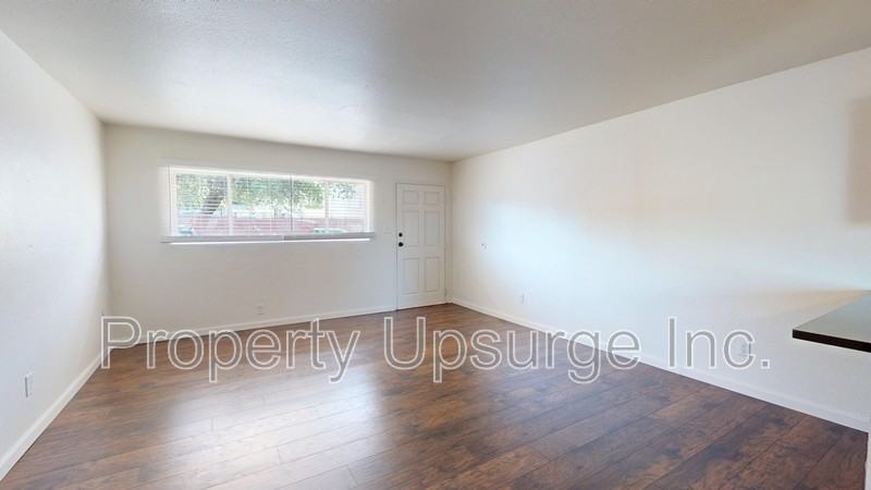 1045 California St - Photo 4 of 14