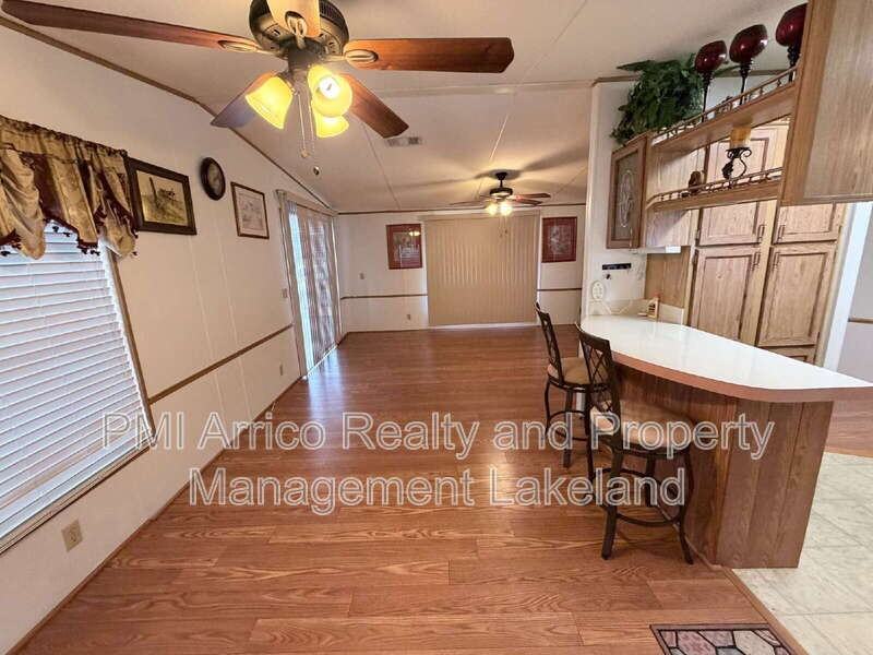 1504 Valiant Dr - Photo 4 of 16