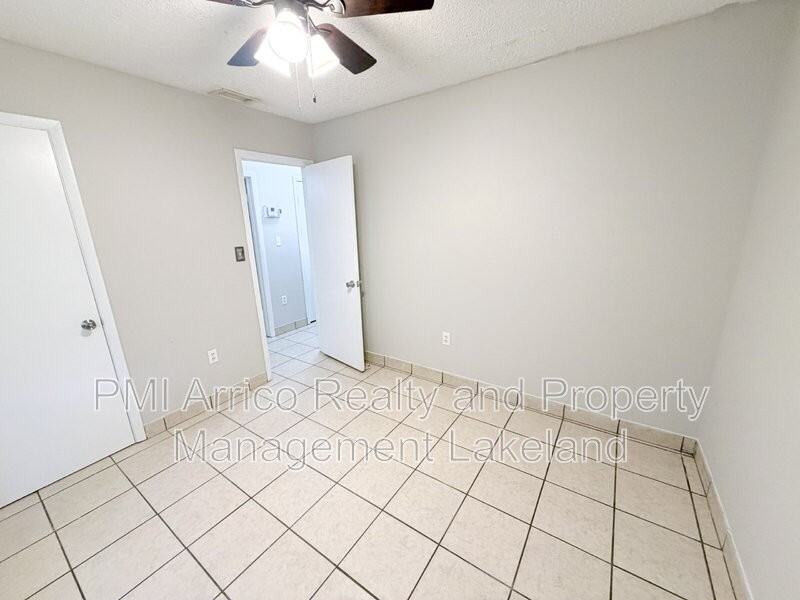 670 Garden St - Photo 7 of 8