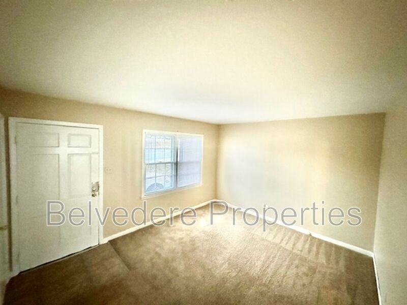 2503 - Photo 7 of 16