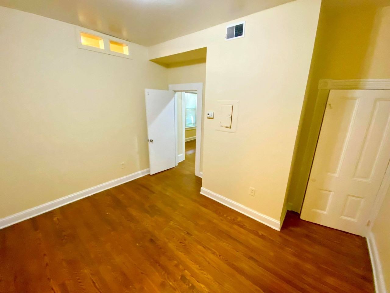 For Rent: Classic Charm at 5009 Roland Ave – Your Urban Sanctuary Awaits! - Photo 2 of 10