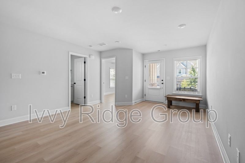 2538 Lydia Ave #1 - Photo 5 of 36