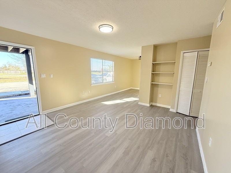 506 N 11th St #A1 - Photo 5 of 18