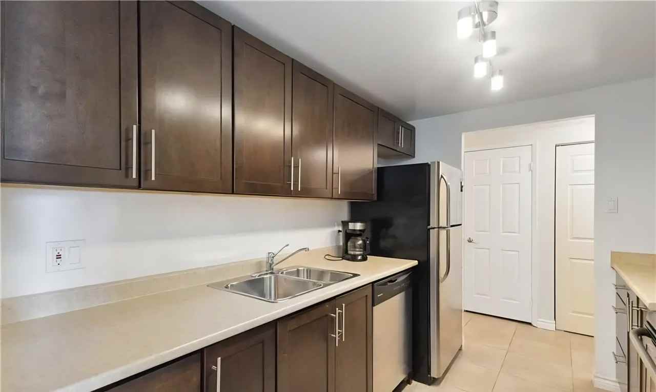 155 Kent Street #1202 - Photo 4 of 25