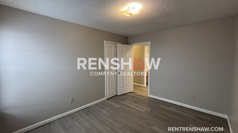 4198 Meadow Valley Dr E - Photo 7 of 17